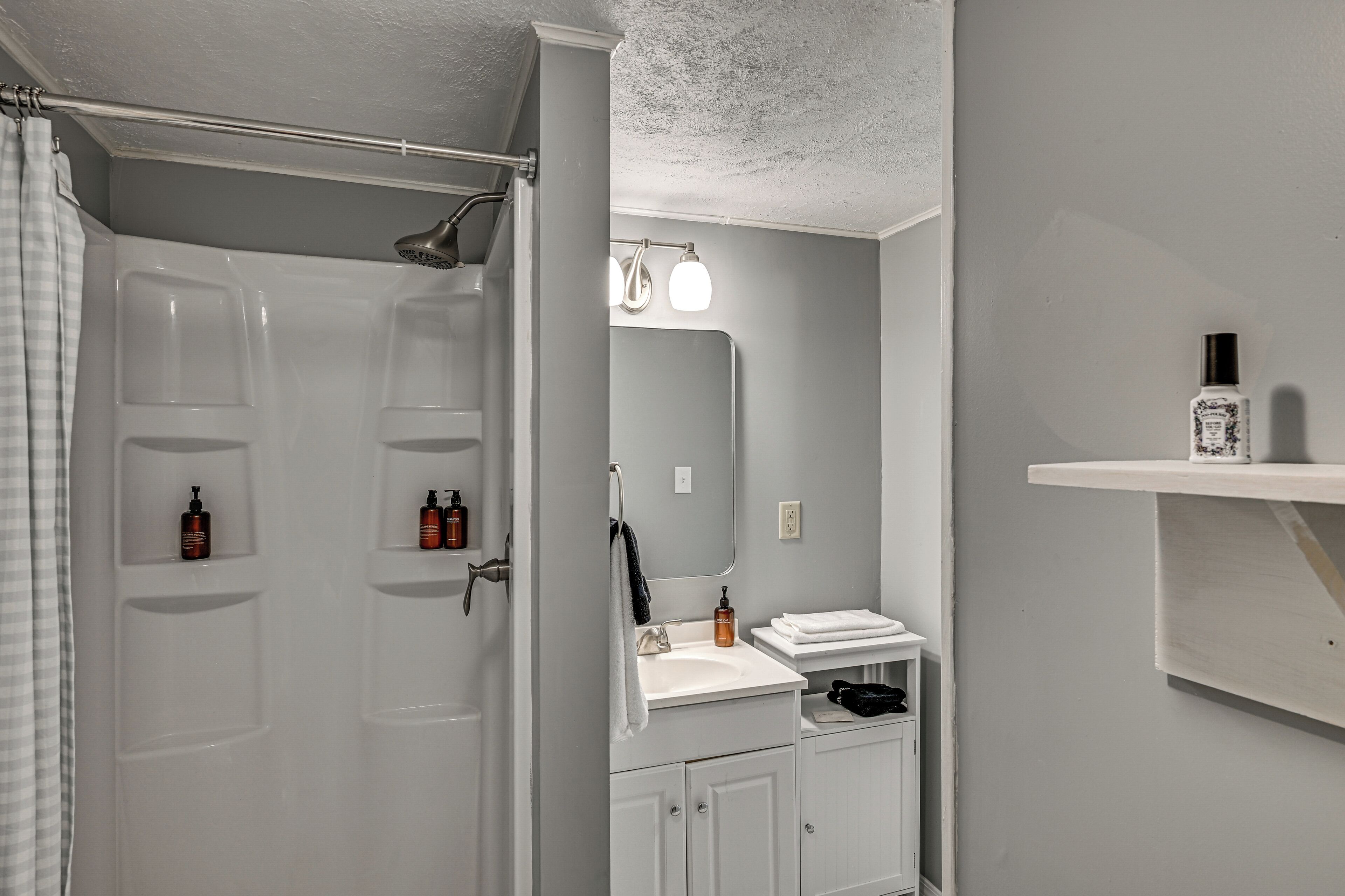 Hair dryer, towels