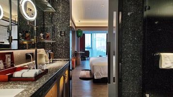 Superior Single Room | In-room safe, blackout curtains, soundproofing, iron/ironing board