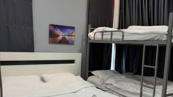 Villa – deluxe | Blendingsgardiner, wi-fi (inkludert), individuelt dekorert og sengetøy