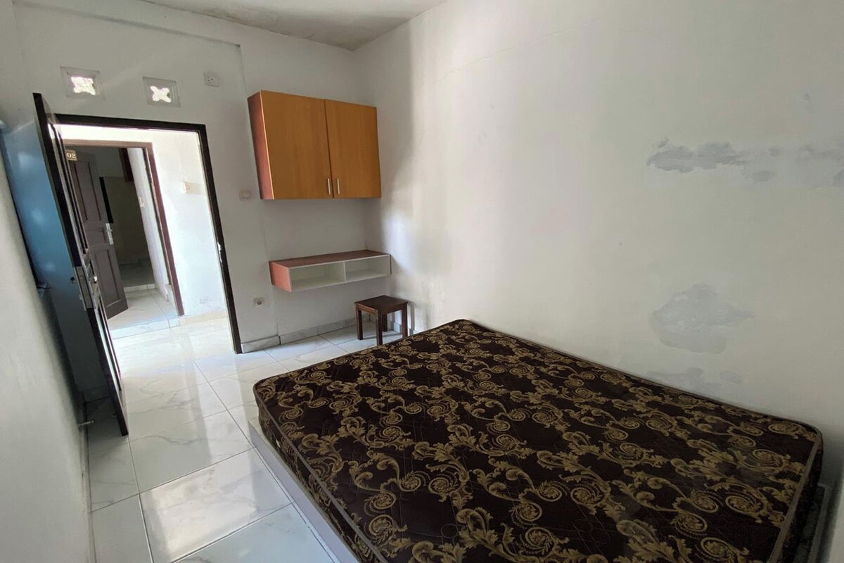 Room B