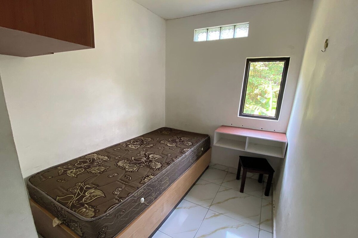 Room F