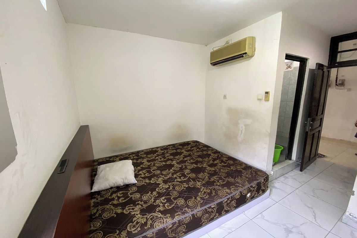 Room C