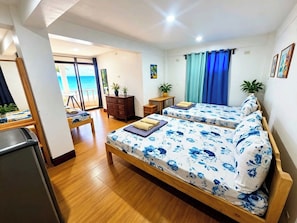 Familienzimmer, Balkon | Schreibtisch, Verdunkelungsvorhänge, Bügeleisen/Bügelbrett