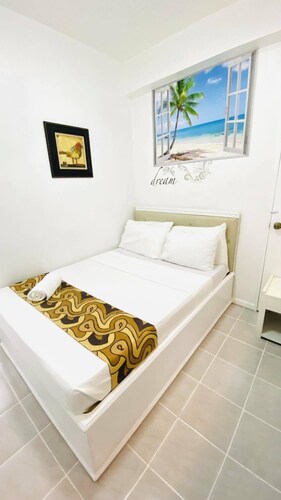 Villa Adela Pension House