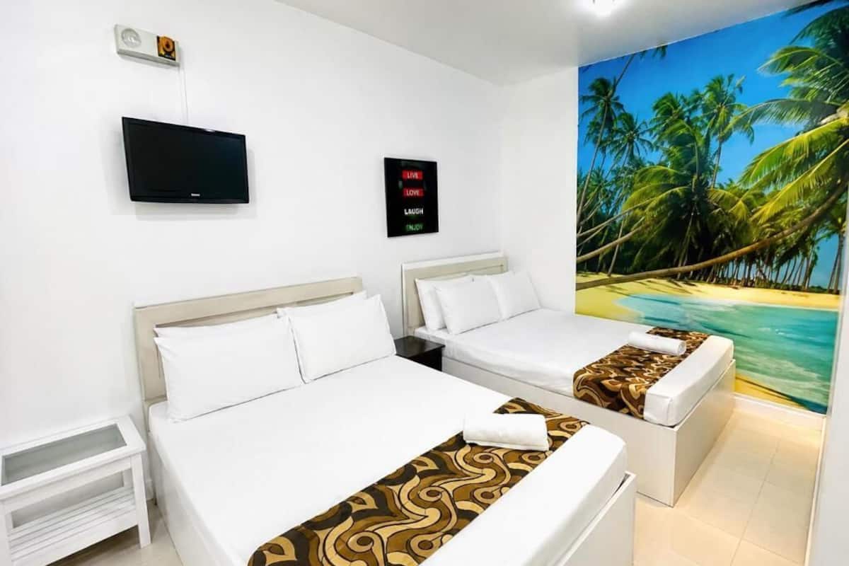 Habitación, no fumadores, baño privado | Espacio para trabajar con un portátil y wifi gratis