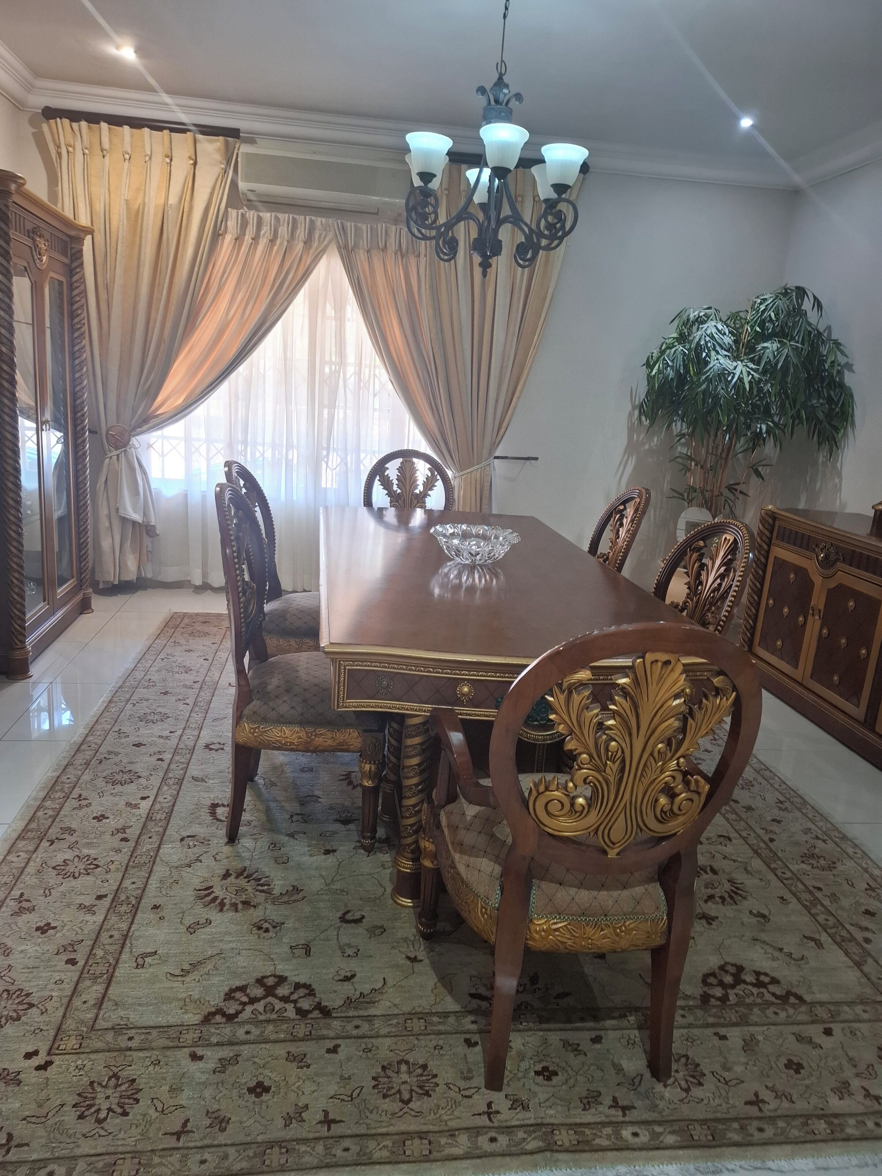 House, 4 Bedrooms, Private Pool | Dining room