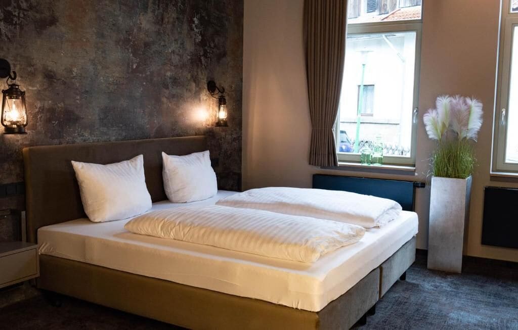 In-room safe, soundproofing, WiFi (free), bed sheets