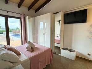 3 Schlafzimmer, Bügeleisen/Bügelbrett, WLAN, Bettwäsche