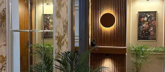 Cube Stay : Luxury premium 2BHK near M.P. Nagar