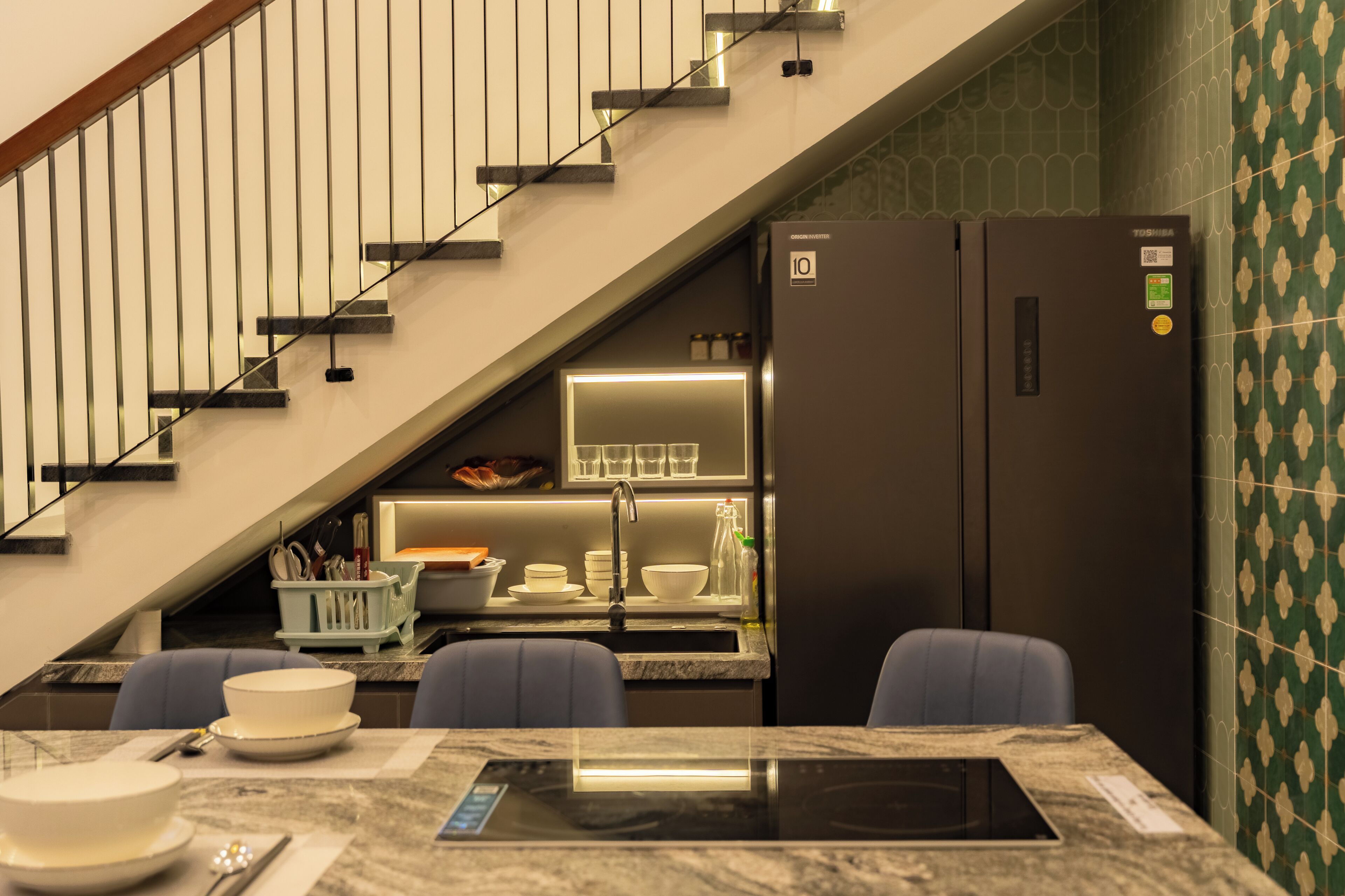 Apartemen Keluarga, pemandangan kota | Tempat makan