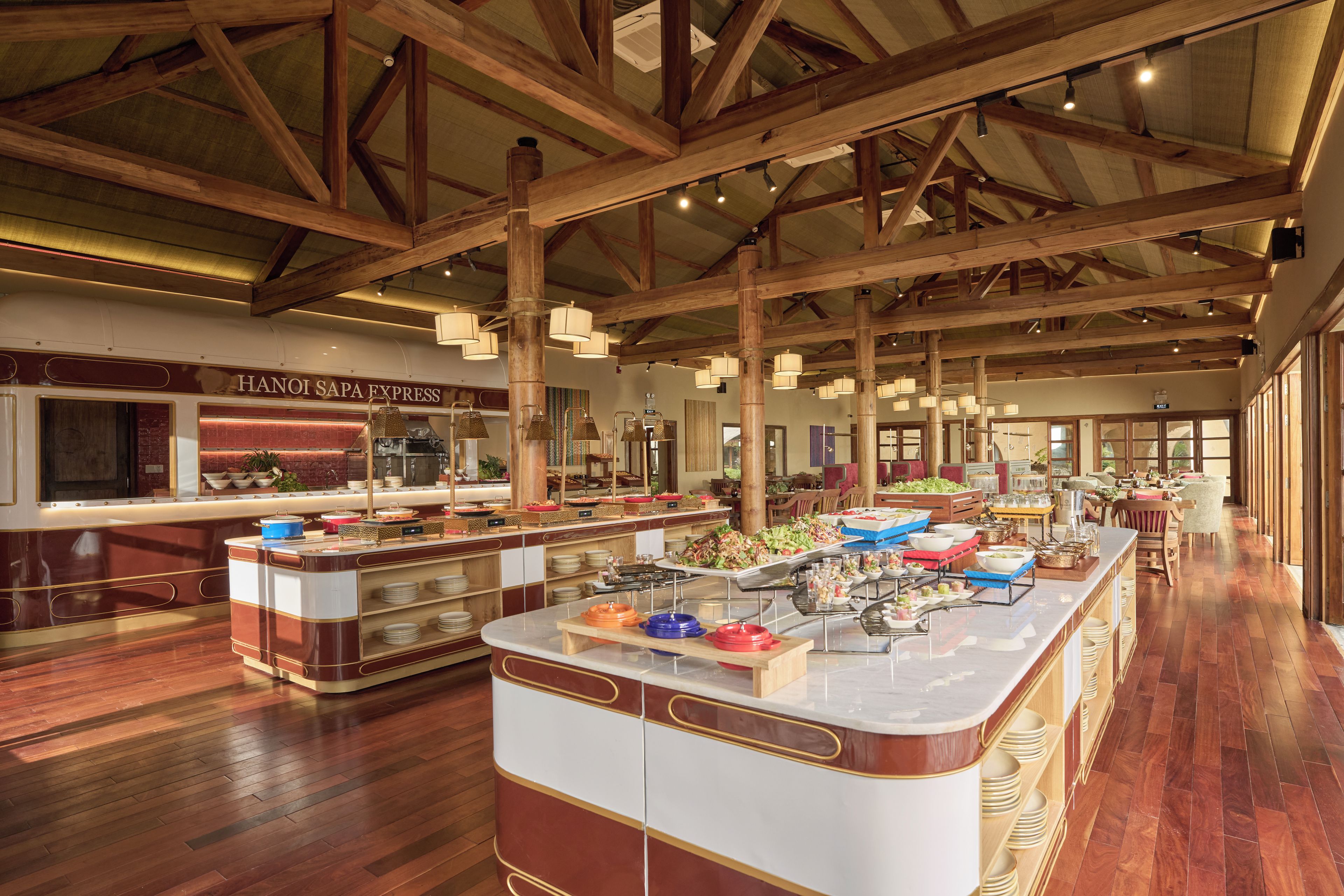 Desayuno buffet todos los días (con cargo)