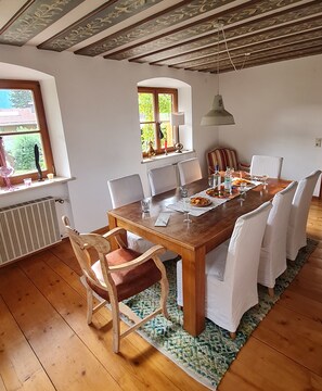 Dining - Large country house BERGLIEBE for 8 people in the Chiemgau region (Unterwössen)