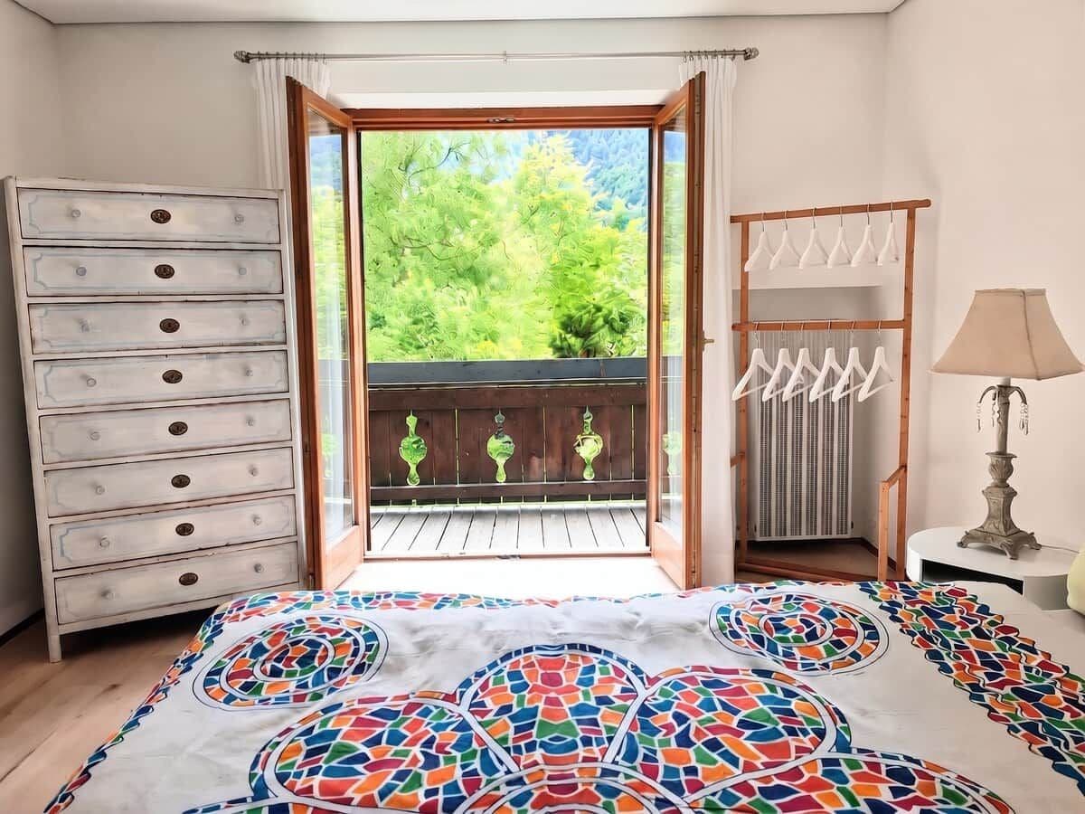 Ein weiteres Highlight dieses Schlafzimmers ist der Balkon. 