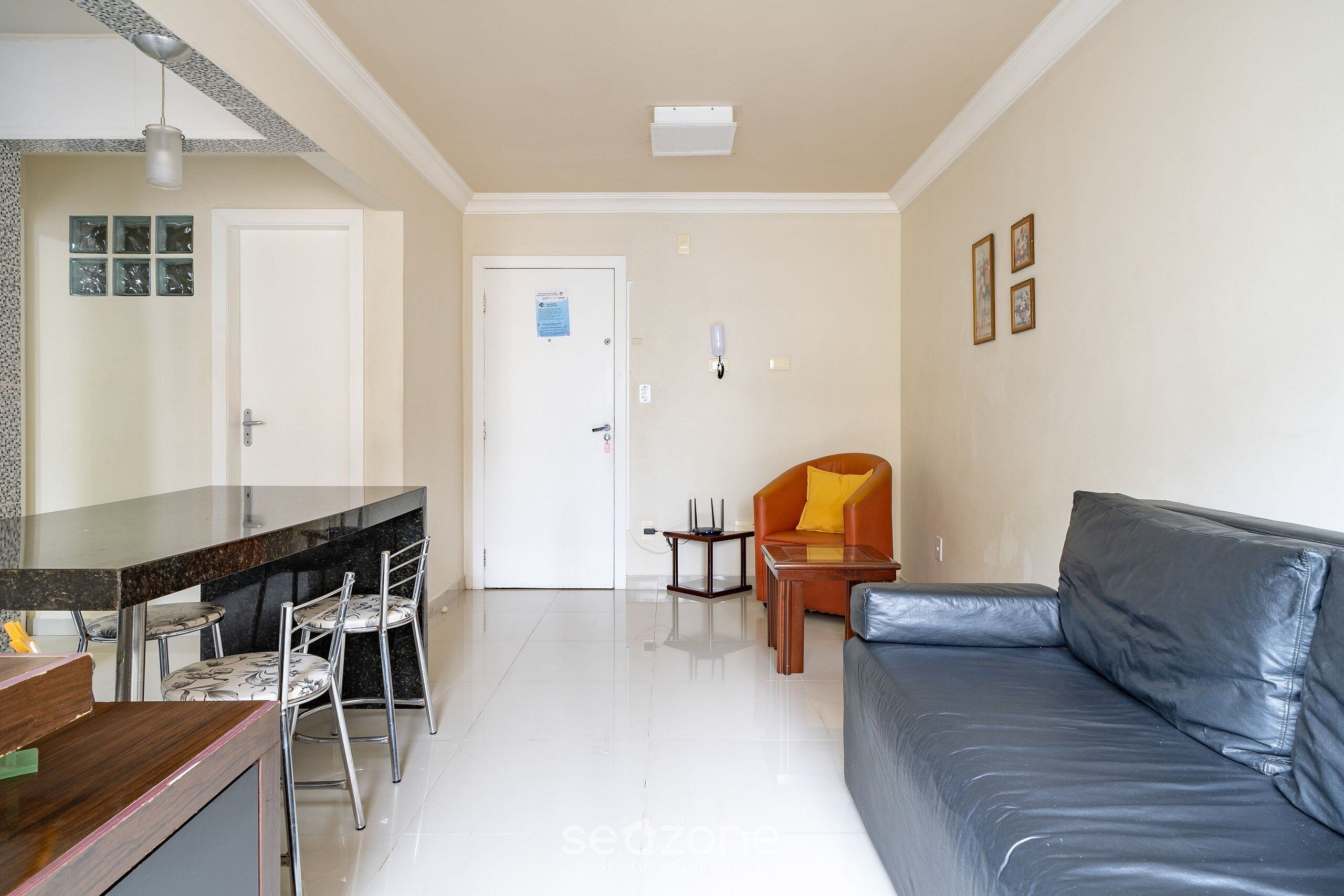 Basic Apartment | Living area | 40-inch TV with digital channels