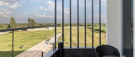 Apartment (1 Bedroom) | Balcony