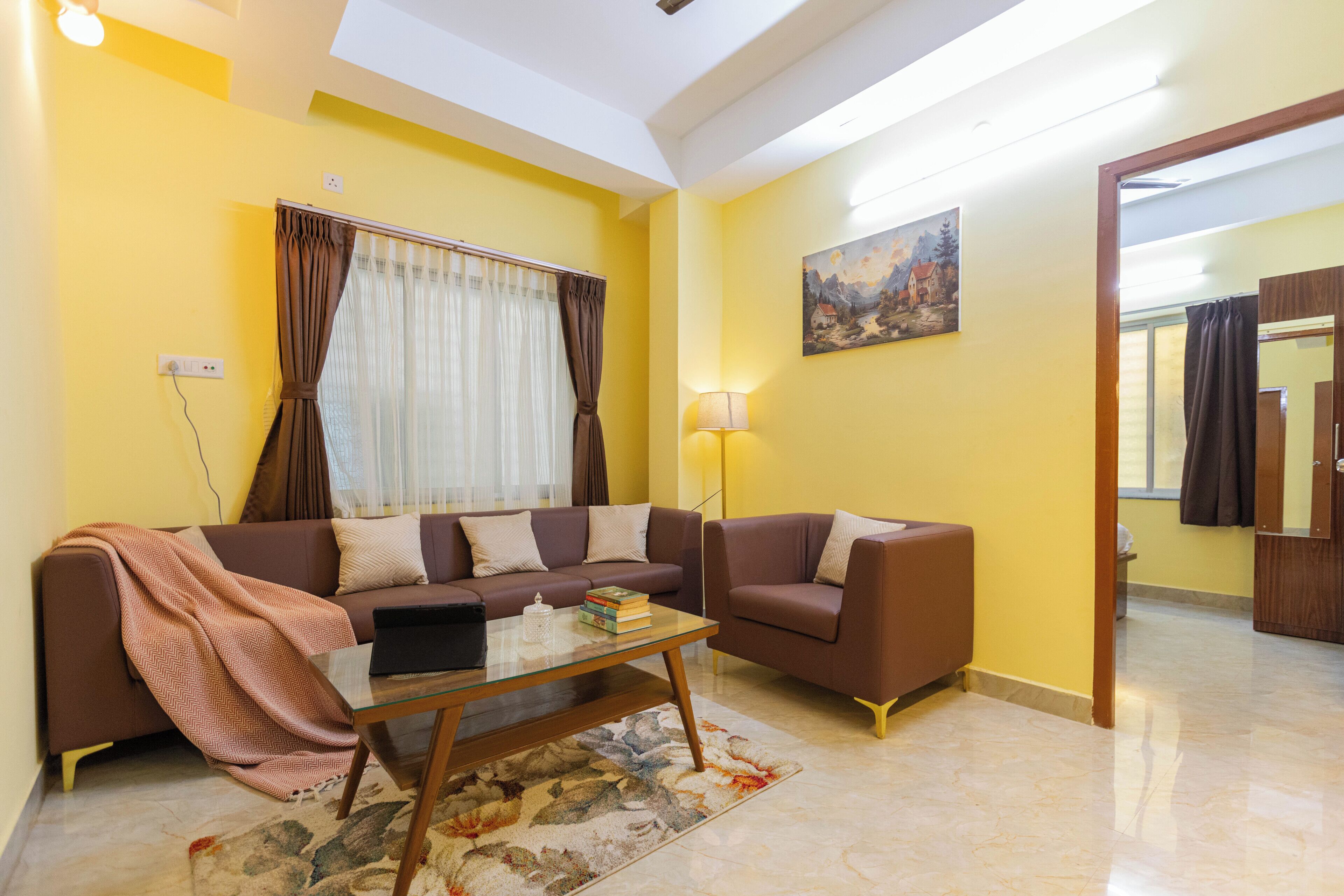 Apartment (2 Bedrooms) | Front of property