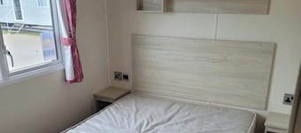 Holiday Home Sleeps 10