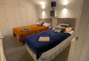 3 habitaciones, tabla de planchar con plancha y wifi gratis