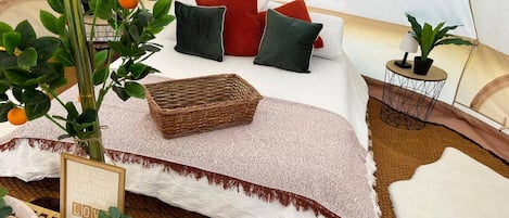 1 bedroom, WiFi (free), bed sheets