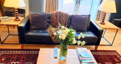 Sleeps 15 8 Bed-near Royal Troon-ayrshire Coast
