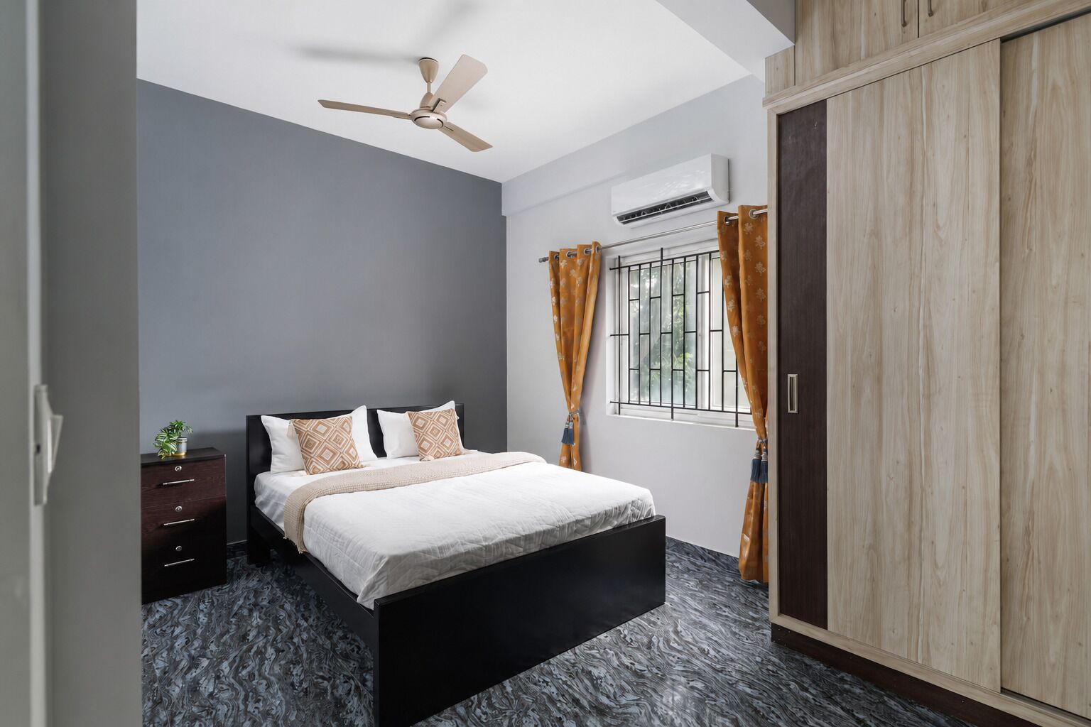 شقة (2 Bedrooms) | حمام | تجهيزات دش، مناشف، صابون