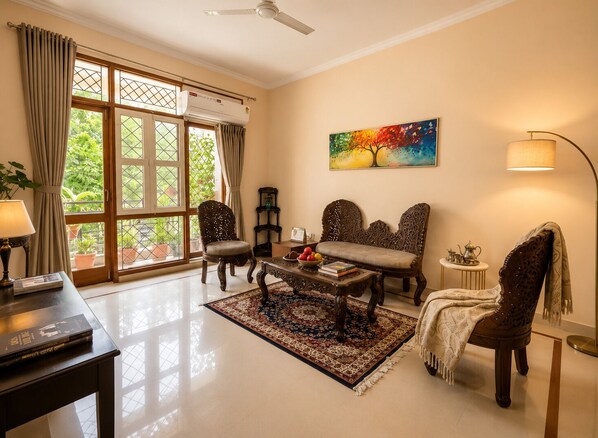 Apartment (2 Bedrooms) | Front of property - Taj Vista 3bhk 4km Taj Mahal 30min Airport (Agra)