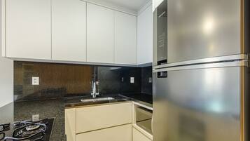 Basic Apartment | Private kitchen