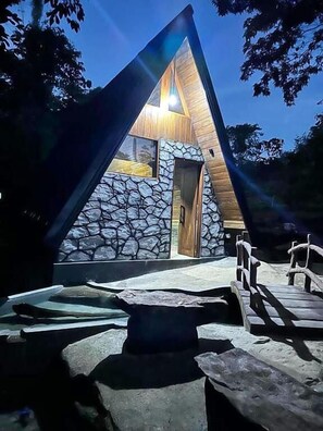 Habitación familiar, vista al jardín | Exterior