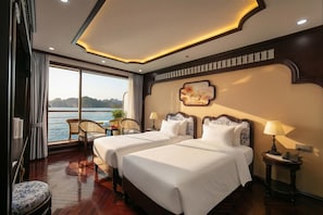 In-room safe, free WiFi - Hermes Premium Cruise (Halong)
