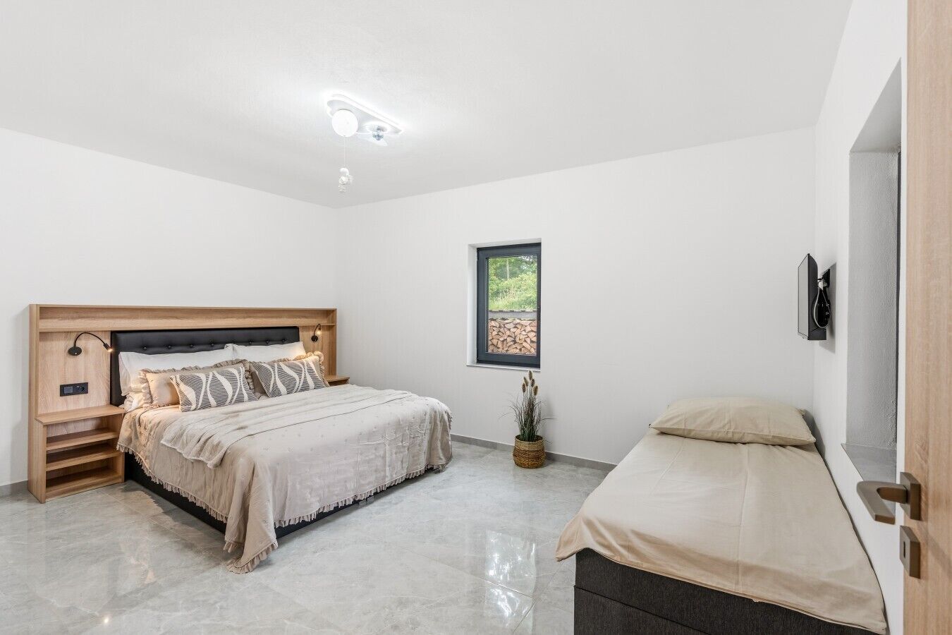 3 Schlafzimmer, Bügeleisen/Bügelbrett, WLAN, Bettwäsche