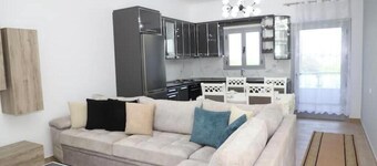Peaceful Villa Apartment Near Berat | Balcony, Garden & Free Parking