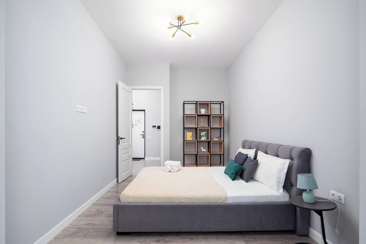 Apartament, cuina, zona de pati | Planxa i posts de planxar i wifi gratuïta 