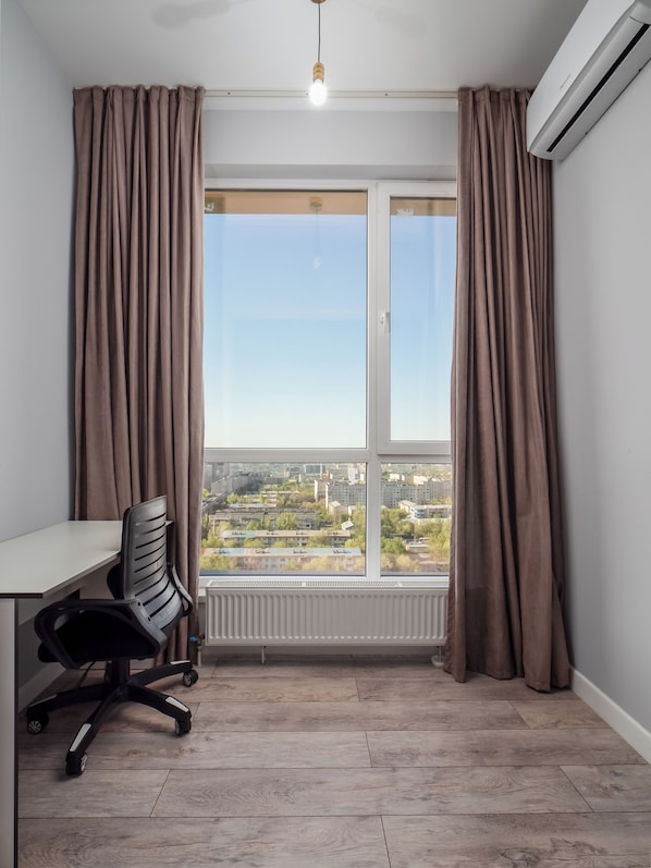 Apartment, Küche, zum Innenhof hin | Innenbereich