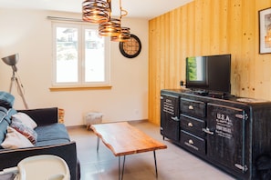 Living area - Le Grand Duc: Lake view and close to downtown (Gérardmer)