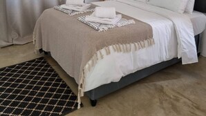 Ảnh chưa phân loại, 3 trong số 31 ảnh, nút