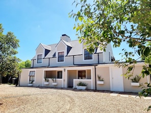 Casa, 3 habitaciones, alberca privada | Exterior