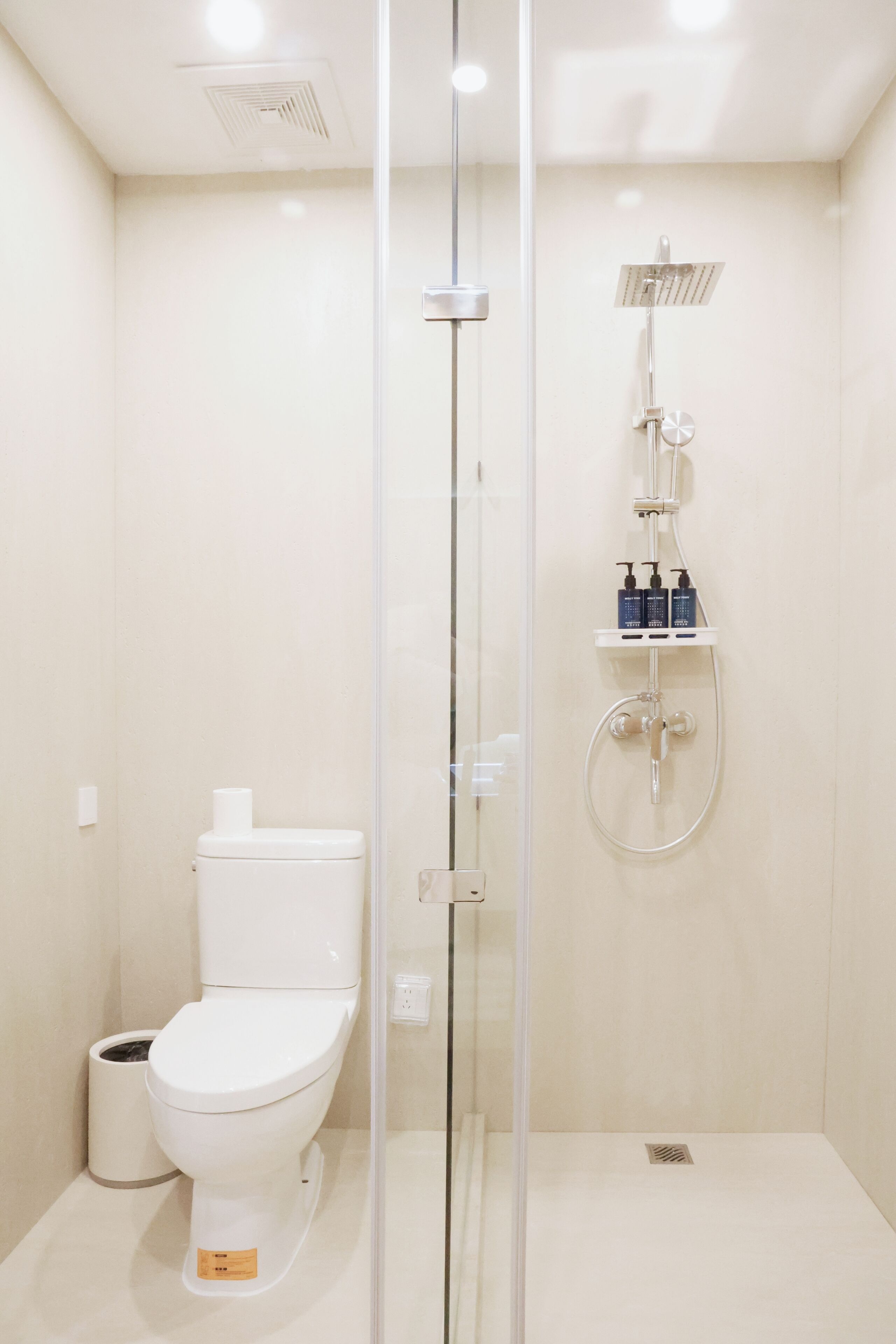 Chambre Double Supérieure, vue jardin | Salle de bain