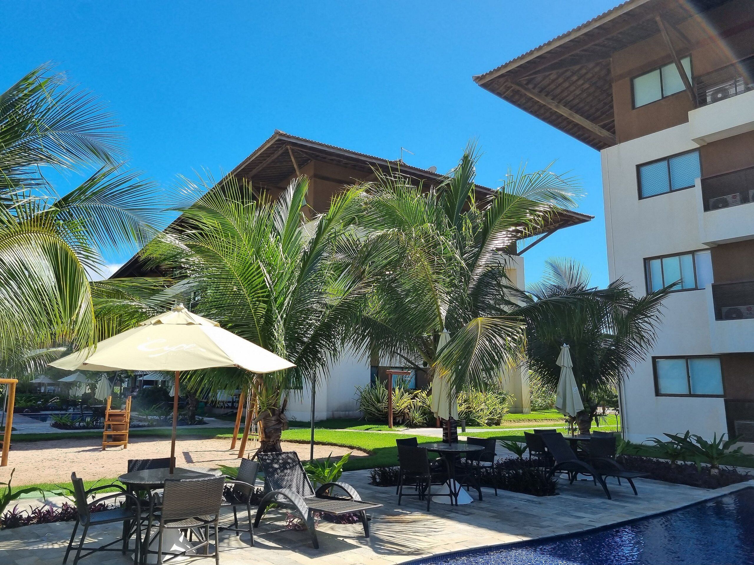 Family Apartment | Outdoor dining