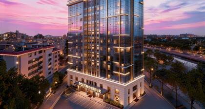 Poltton International Apartment.