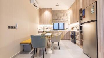 Standard Apartment | Dining