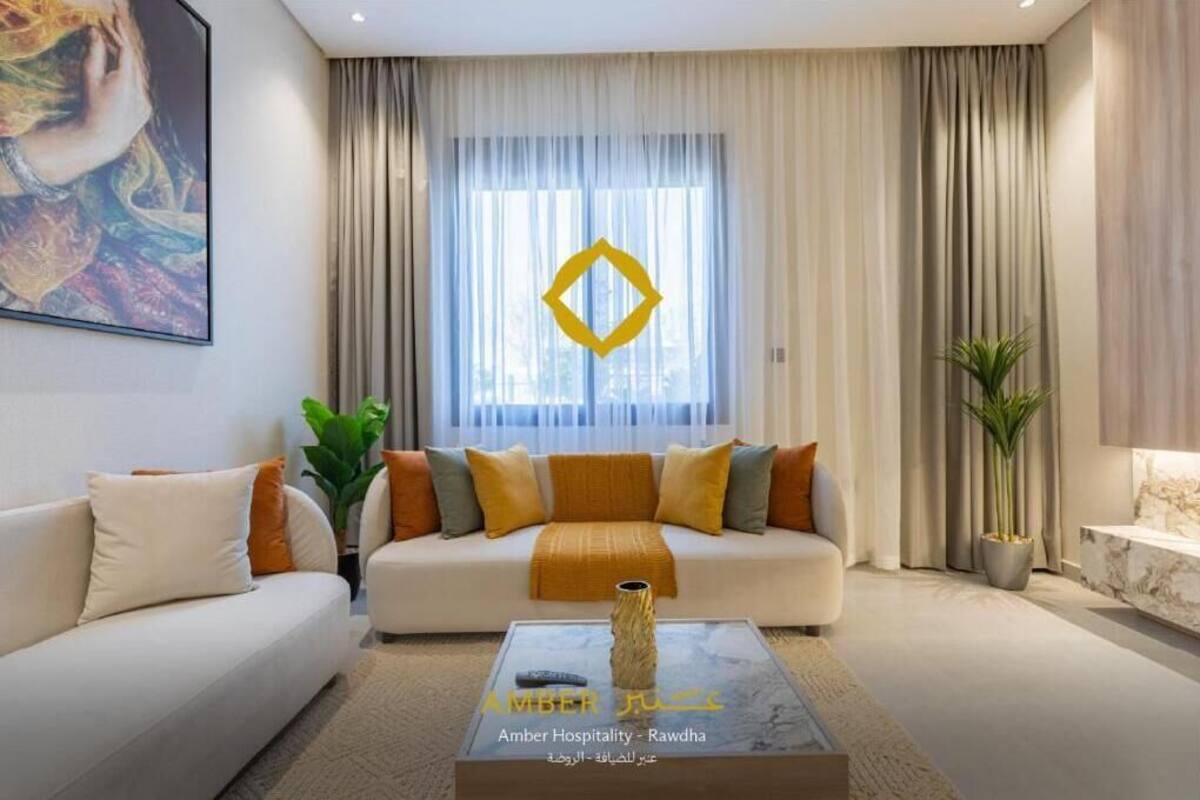 Deluxe Apartment | Living area