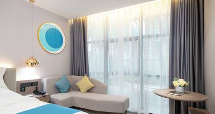 Poltton International Hotel (Huizhou University of economics)