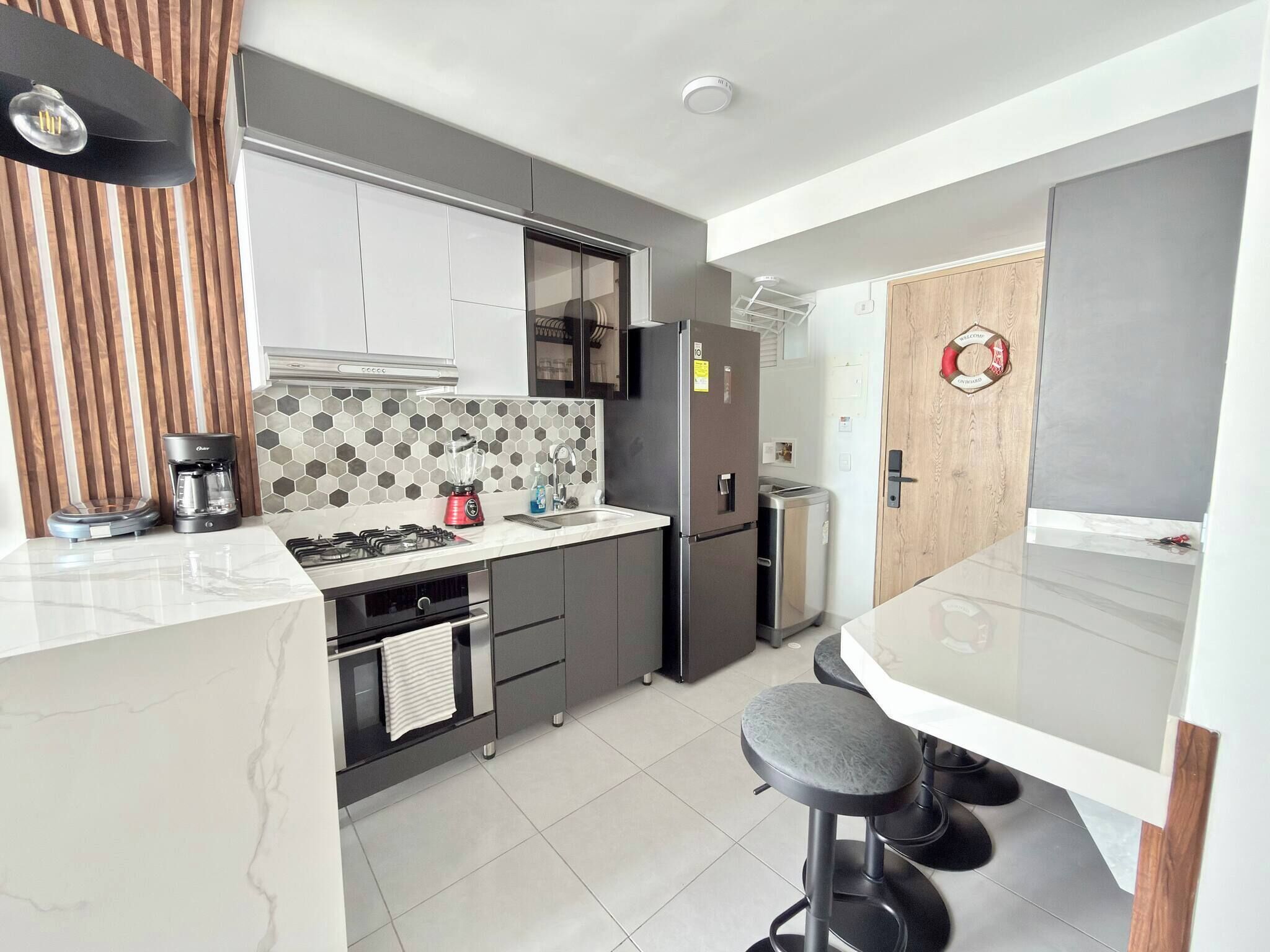 Apartment, 3 Bedrooms, Accessible, Smoking | Interior