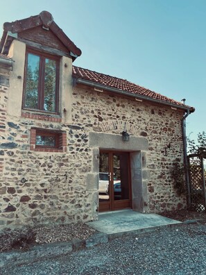 Exterior - Gîte des Charbonneaux (Avrée)