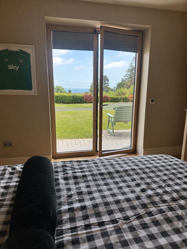 Room - Vrbo Property (Greystones)