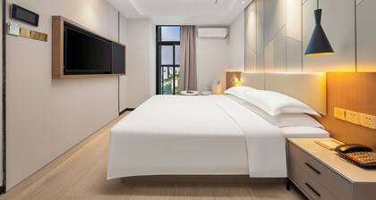 Poltton International Service Apartment (Foshan Yingtian Plaza Wanhua Metro Station