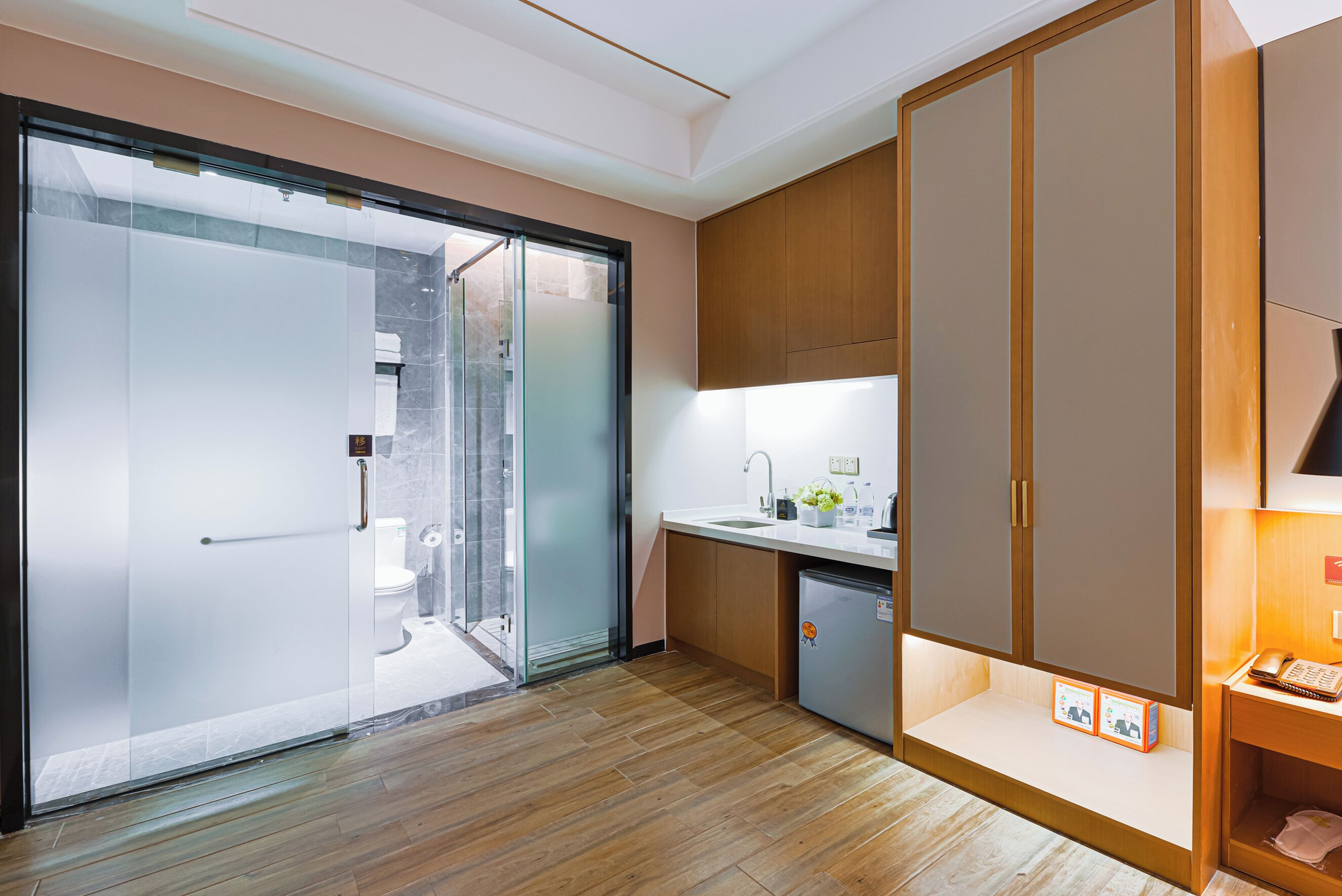Basic-Einzelzimmer, Balkon, Stadtblick | Badezimmer