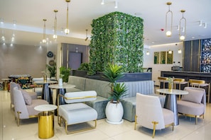 Dining - Vora Addis Hotel (Addis Ababa)