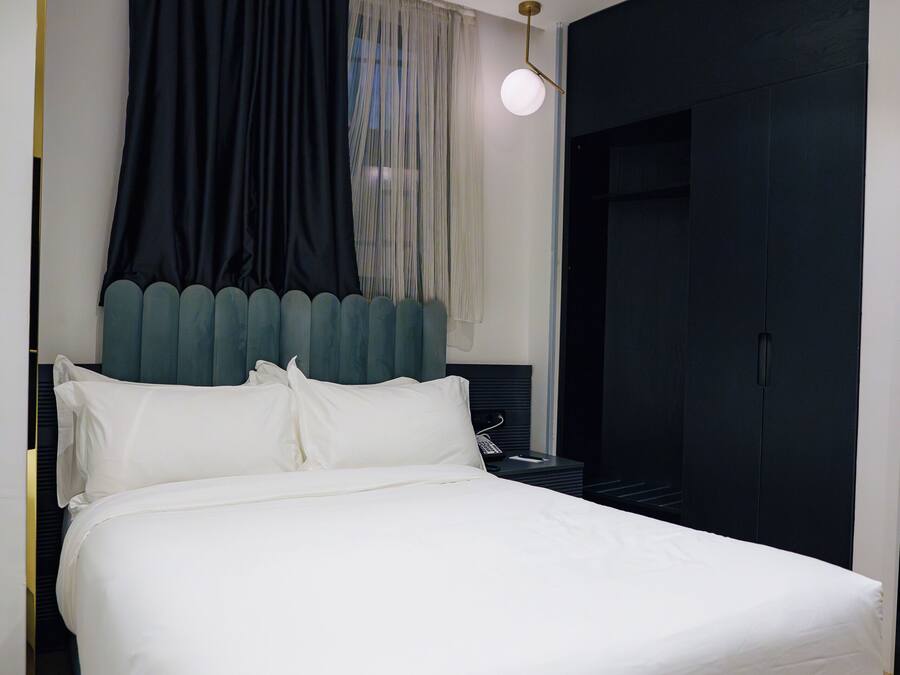 Kamar Single Standar