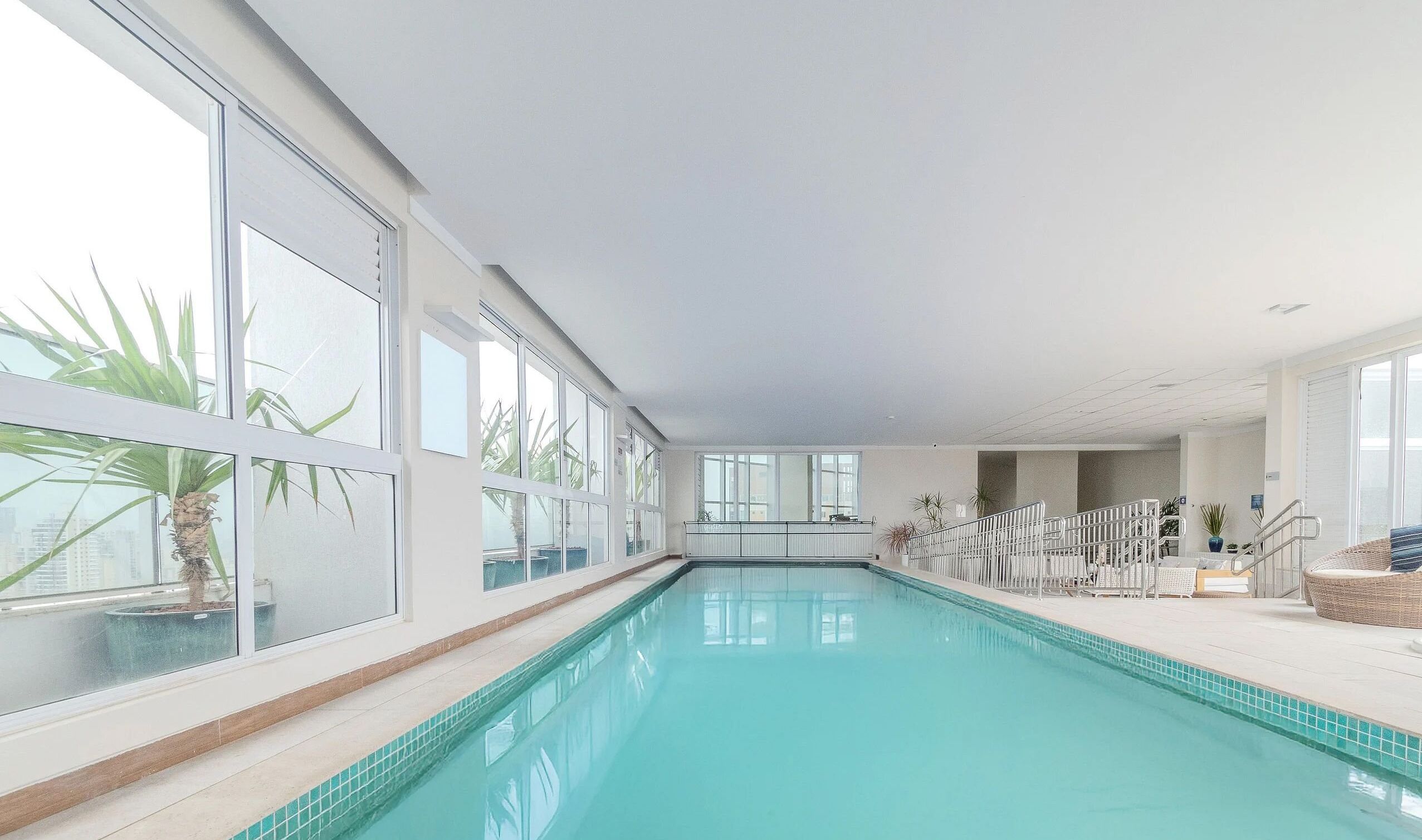 Basic Studio | Pool